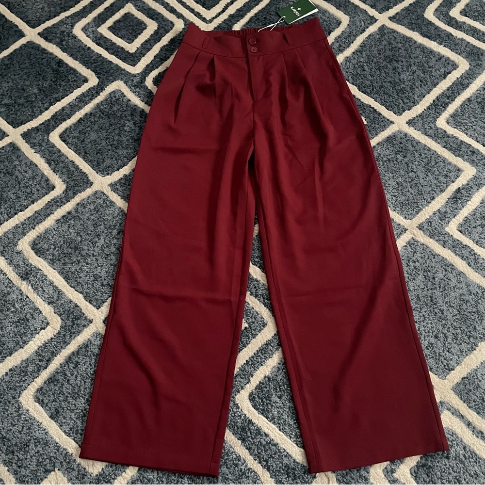 HALARA Wide Leg Pants in Burgundy